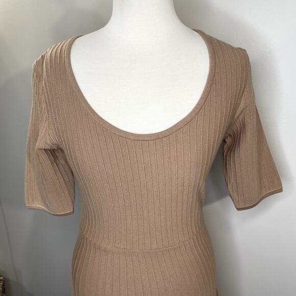 BCBGMaxAzria Size M Allie Knit Dress Fit & Flare Career Minimalist Capsule NWOT - Picture 4 of 12